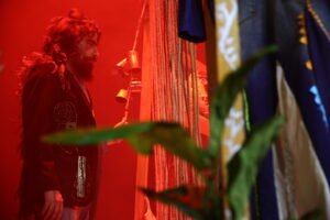 Chapeuzinho Esfarrapado volta a Brasília em sessão única no Dia das Crianças Artes