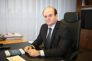 Workshop Blindagem Eleitoral 2026 traz ex-ministro do TSE Tarcísio Vieira para o debate das próximas eleições Oficina online