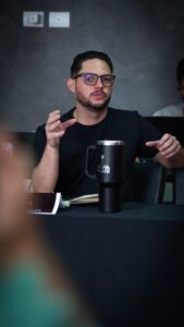 De vendedor de salgadinhos a nome de destaque na coquetelaria goiana: a trajetória de superação de Felipe Rodrigues Gastronomia