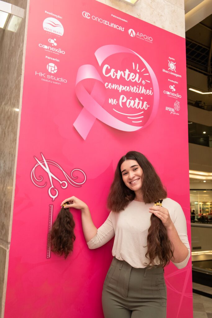 Pátio Brasil Shopping recebe o projeto “Corte e Compartilhe” em apoio ao Outubro Rosa Outubro Rosa