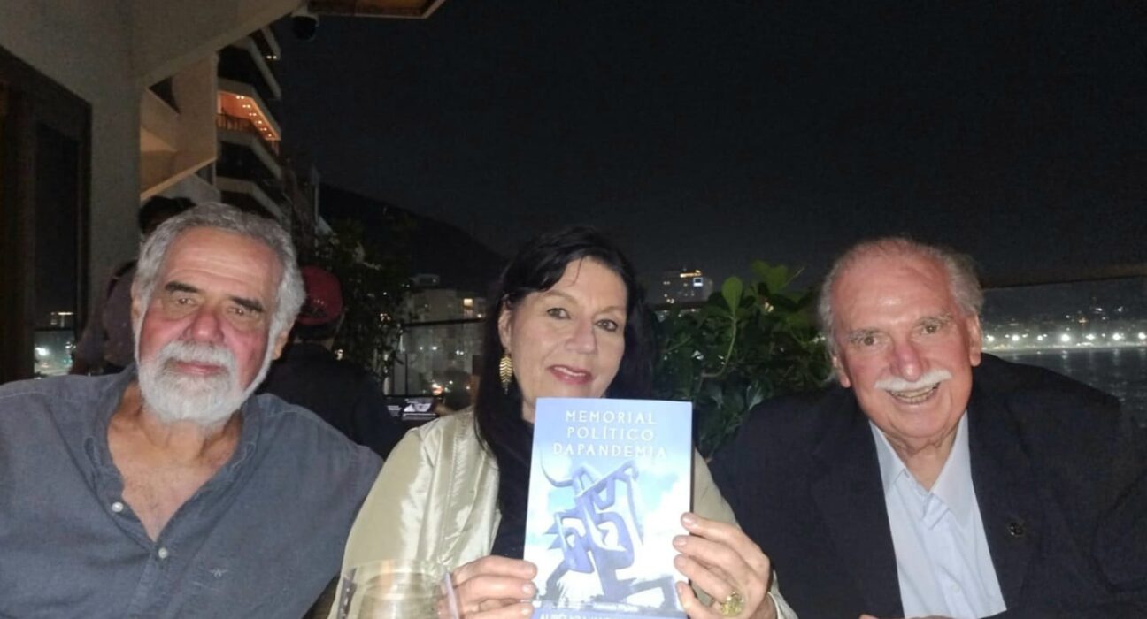 Aurélio Wander lança novo livro no Hotel Fairmont Rio de janeiro