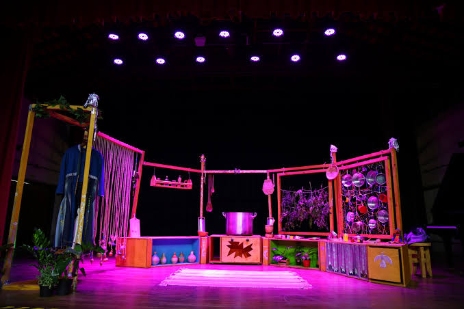 Chapeuzinho Esfarrapado volta a Brasília em sessão única no Dia das Crianças Dia das Crianças