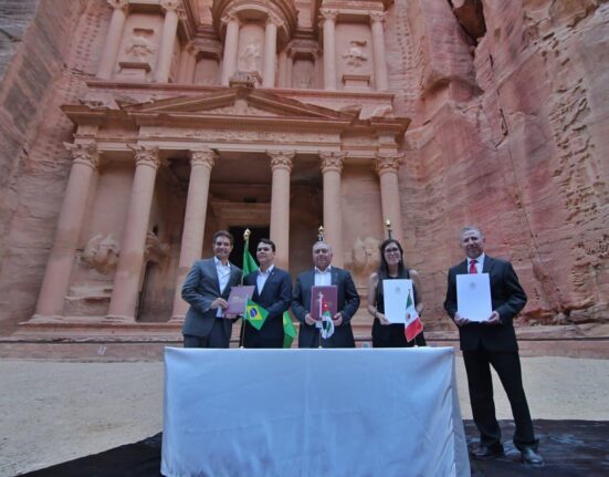 Geminação entre o Santuário Cristo Redentor e a cidade de Petra, na Jordânia Gastronomia