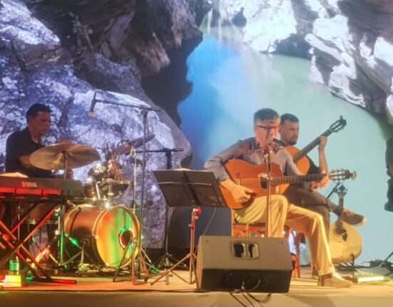 Embaixada de Portugal apresenta o Show gratuito  “Fala Materna”, na sexta dia 14 Rio de janeiro