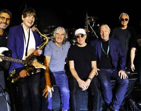 Dire Straits Legacy retorna ao Brasil no Qualistage Rio de janeiro