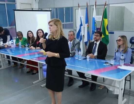 Ana Tereza Basílio: Palestra na Unigranrio de Nova Iguaçu Rio de janeiro