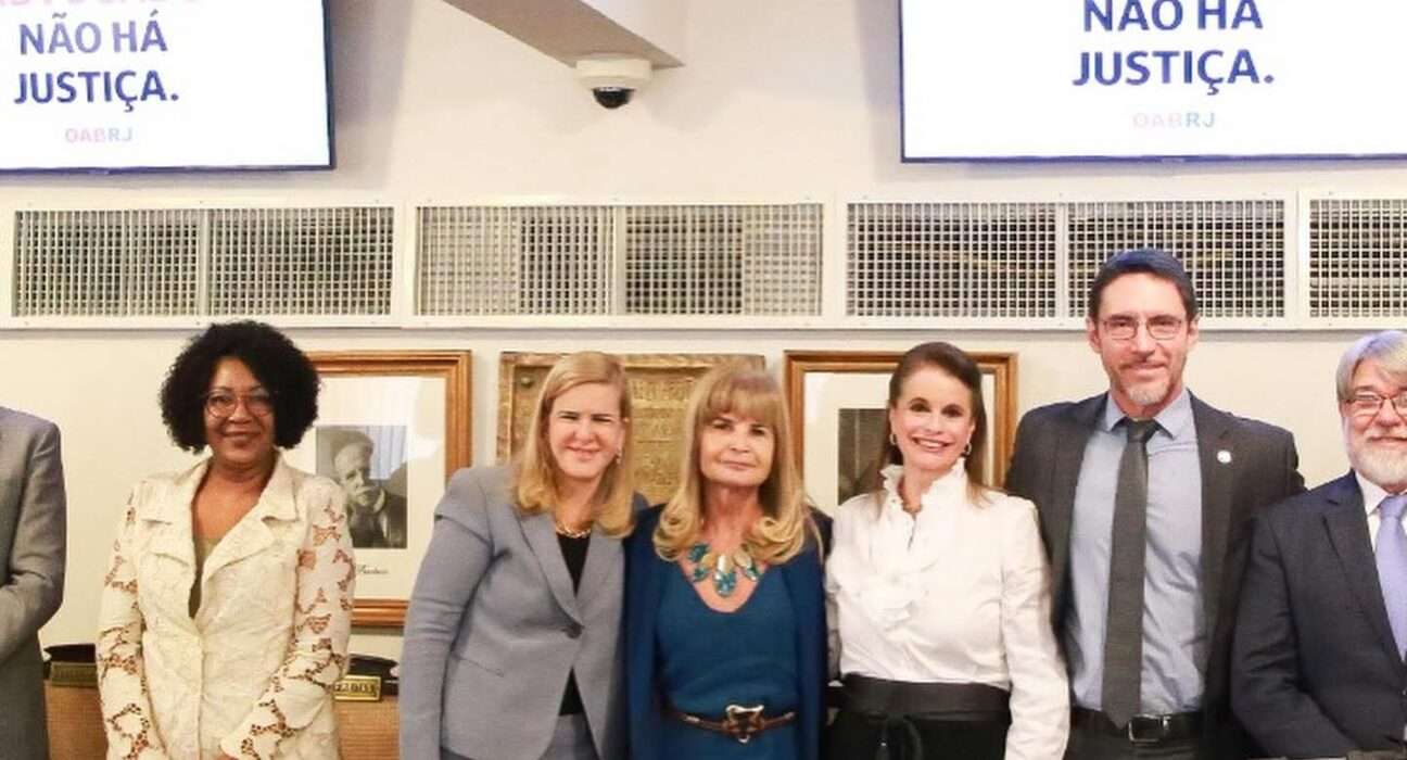 OAB-RJ e IAB Nacional: Entrega das Carteiras Rio de janeiro