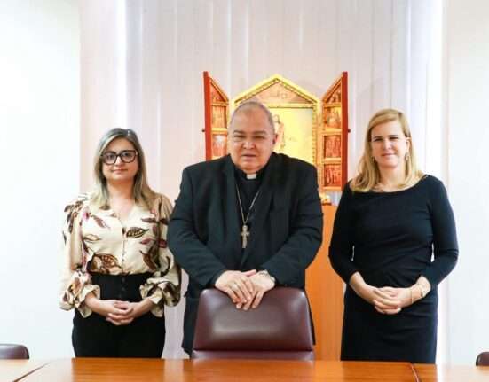 Comissão de Direito Canônico Fala Prefeito