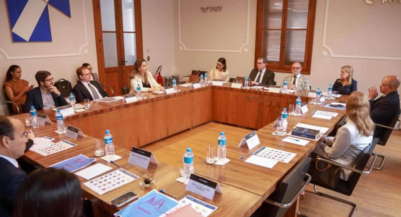 Mesa-Redonda na Fundação Getúlio Vargas Rio de janeiro