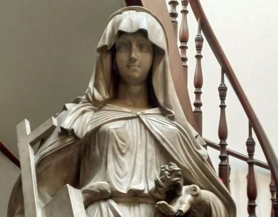 Imagem do " Milagre " da Rua do Ouvidor, à venda na igrejinha da Lapa dos Mercadores Rio de janeiro