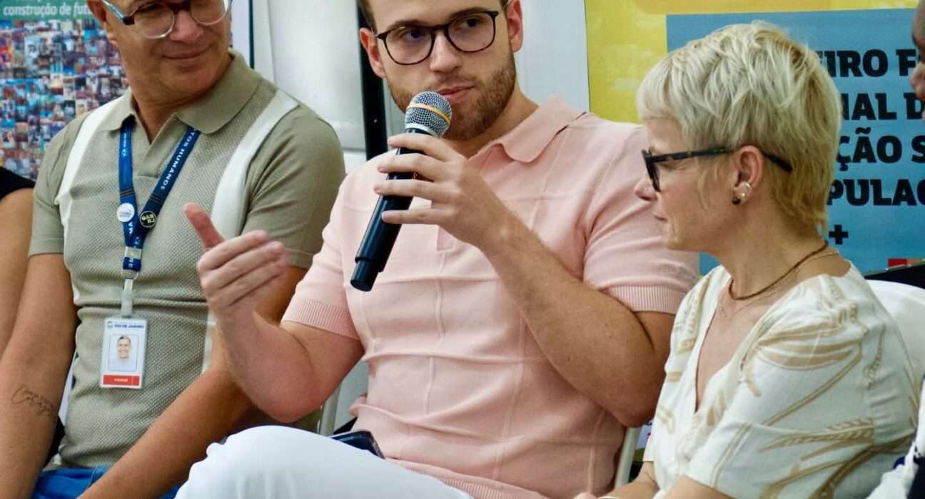 Proteção Social, manifesto e 30a Parada LGBTI + do Rio. Rio de janeiro