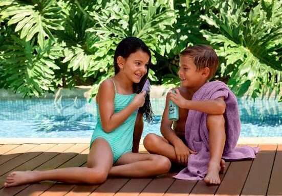 Pronto para as férias? Naturé lança linha completa de pós-praia e piscina além de sabonete 'slime' para transformar o banho em diversão bem-estar