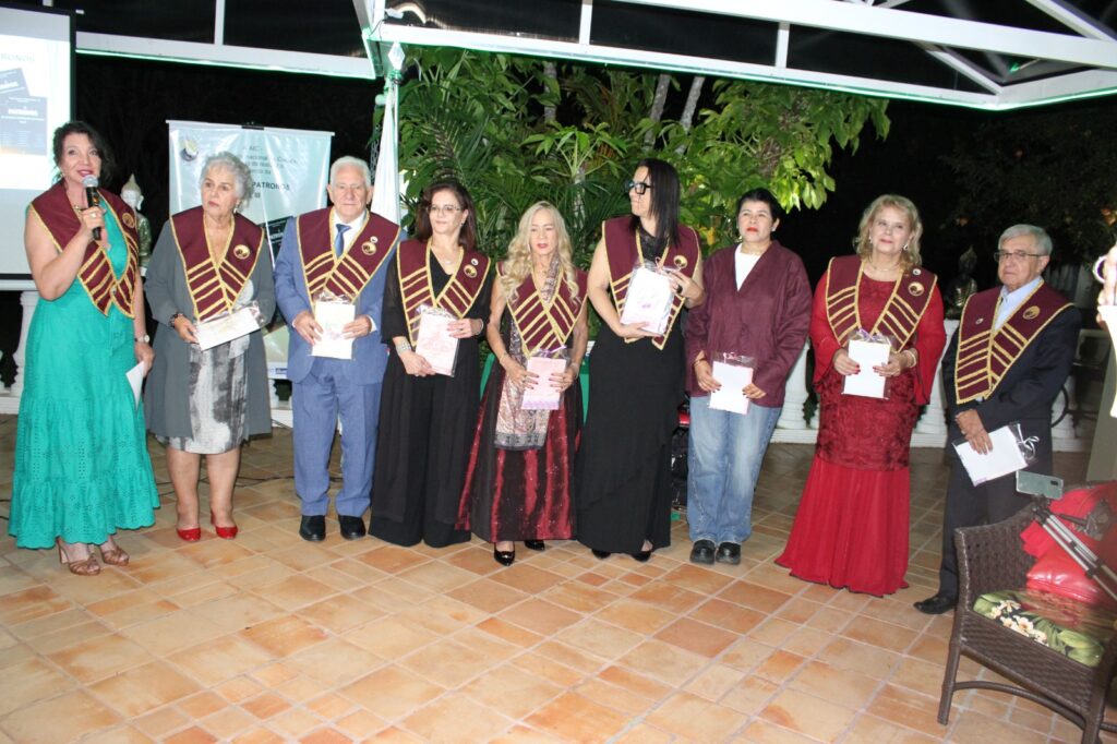 AIC lança Antologia Patronos III e empossa novos acadêmicos, em noite de celebração cultural em Brasília Colunismo Social
