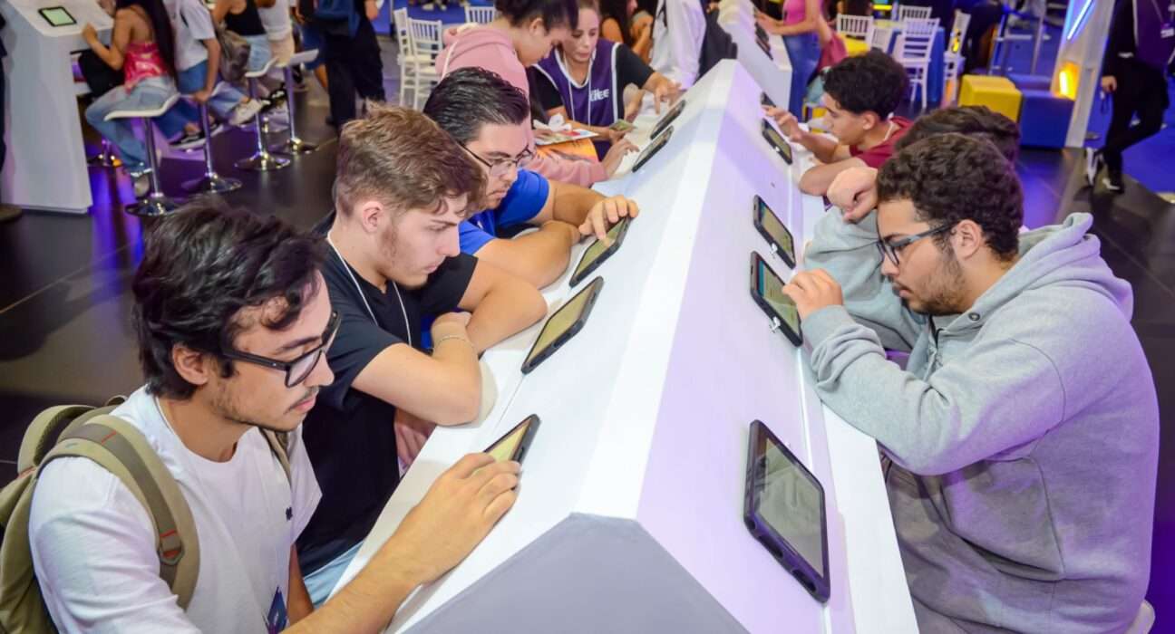 25 anos da Lei da Aprendizagem: avanços e perspectivas para o futuro da inclusão produtiva dos jovens brasileiros educação