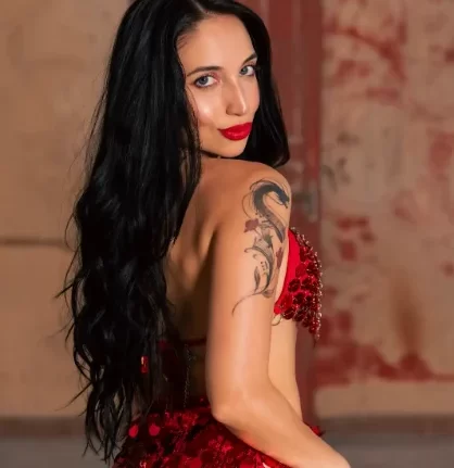 Show da Virada: Ana Petkovic projeta espetáculo cinematográfico no Réveillon do Piscinão de Ramos em show dividido em 3 atos Música