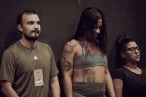 Desestressa Dançando une práticas artísticas e saúde em oficinas gratuitas dança