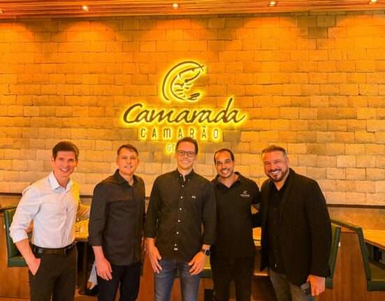 Buriti Shopping recebe nova unidade do Camarada Camarão e fortalece polo gastronômico Economia