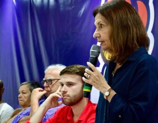 Lançamento da Revista Embaúba, no PDT Natal