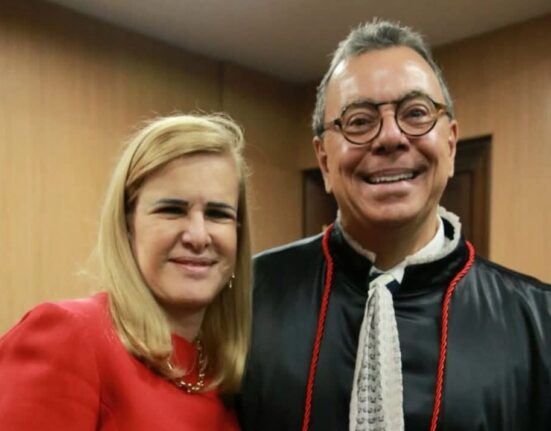 Ana Tereza Basílio na posse do Desembargador Federal Aluísio Mendes, no TRE-RJ Teatro