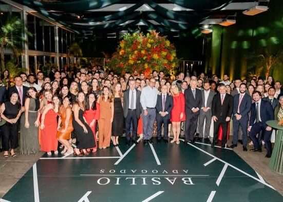 Confraternização do Basílio Advogados Teatro