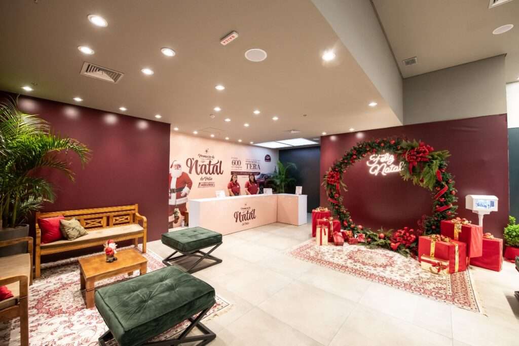 Pátio Brasil Shopping lança campanha “Comprou, Ganhou” com pratos decorativos de Natal colecionáveis Natal