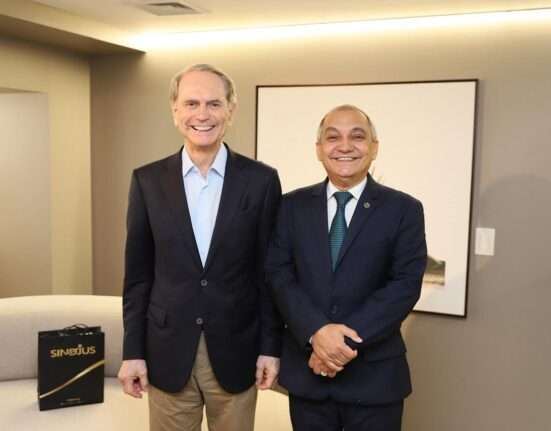 Durante encontro no Sindjus, Paulo Octávio debate Judiciário e desenvolvimento para o DF Oficina online