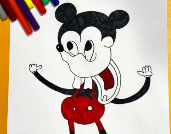 Do feed para o CCBB: oficinas de memes e painel de emojis animam férias no Rolê Cultural BRB