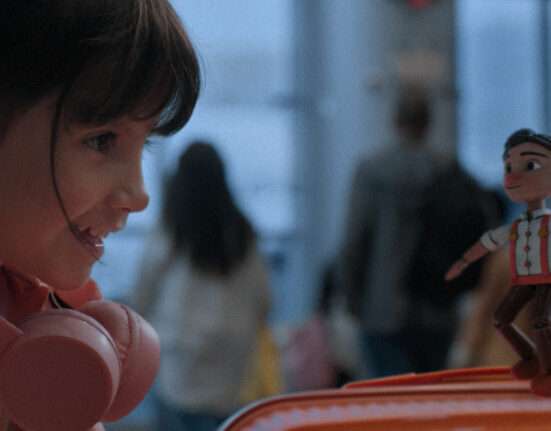 Neste Natal, Natura lança campanha focada em presença e conexão e sugere um “P.I.X.”, o Presente com Intenção de Xodó estudos