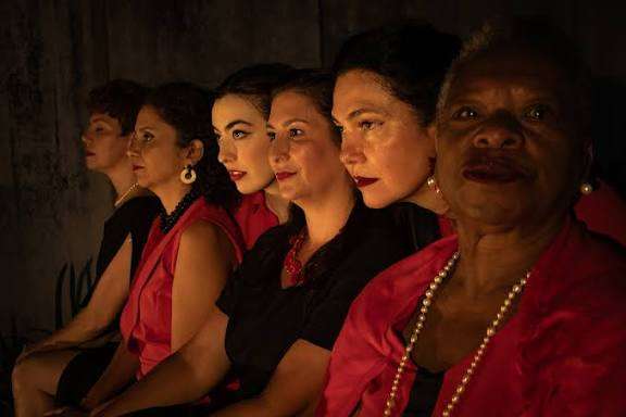 Clarice em Busca do Outro leva literatura e teatro às bibliotecas públicas do DF Teatro