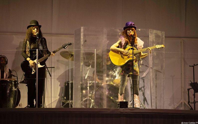 ‘Rita Lee – Uma Autobiografia Musical’, visto por mais de 160 mil pessoas, chega a Brasília em 8 de fevereiro com Mel Lisboa Música