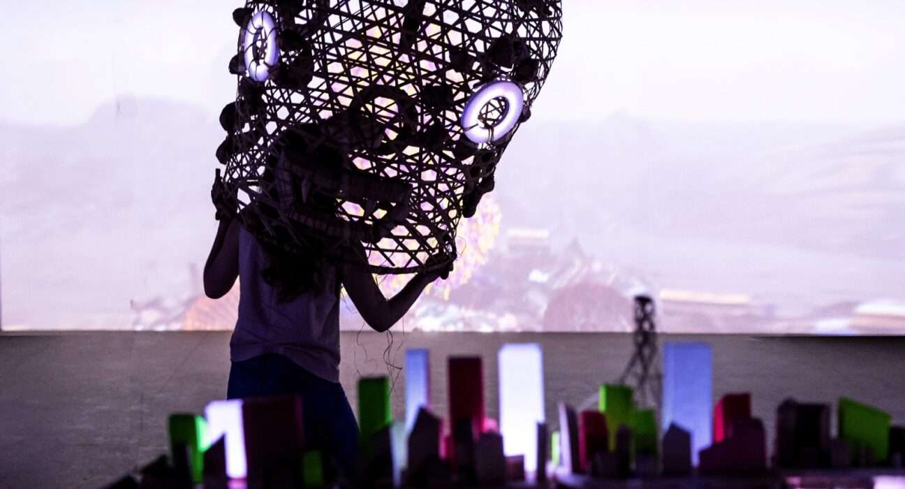 SESI Lab oferece passeio virtual no futuro em meio à crise climática Cultura