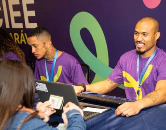 Encerrando janeiro com oportunidades: CIEE oferece 520 vagas de estágio no DF Educação