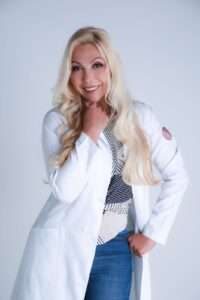 Dra. Elodia Ávila, a médica celebridade, é homenageada no Fama & Destaque Awards 2025 por sua contribuição à medicina e à longevidade saudável Celebridades