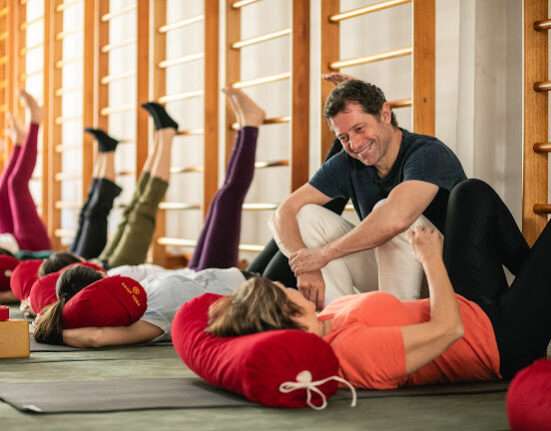 Um evento internacional, Francisco Kaiut leva conceito de Kaiut Yoga para Portugal Rio de janeiro