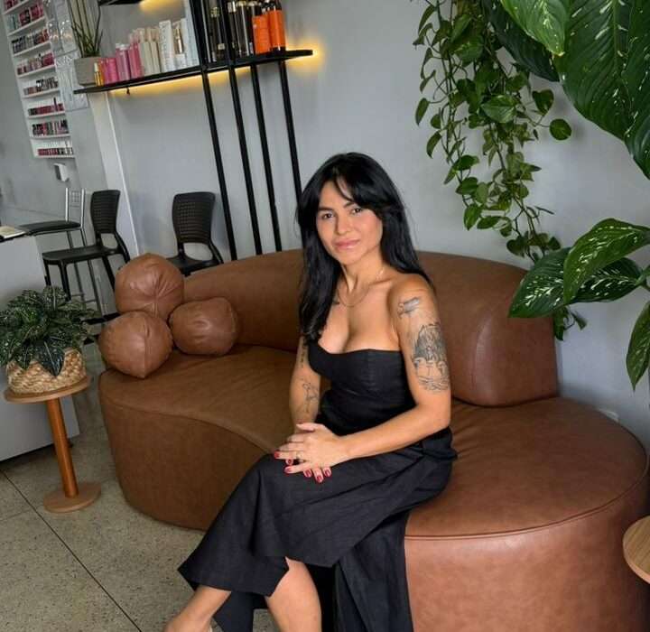 Salão Débora Cortes celebra dois anos e reforça protagonismo no mercado de beleza em Goiânia Beleza