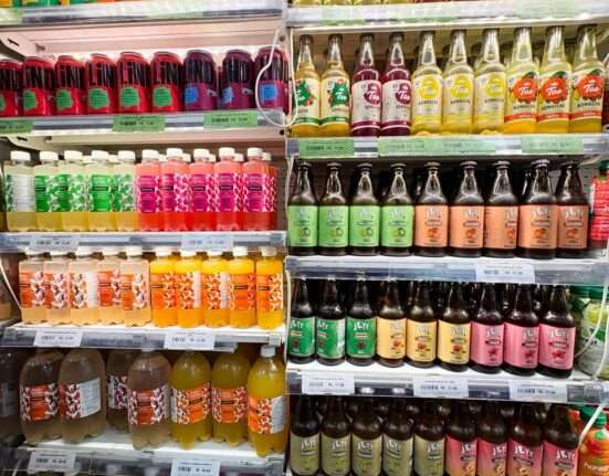 Kombucha ganha espaço como opção de bebida mais leve durante o Carnaval Carnaval