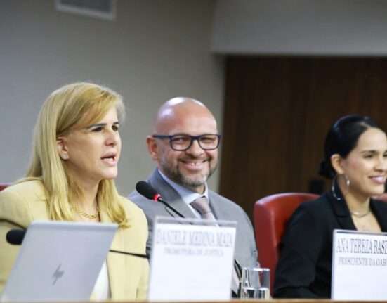 Defesa do Consumidor Artes