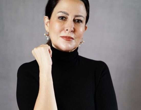 Vulnerabilidade conectada: Quando o letramento digital se torna questão de sobrevivência Artes