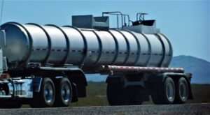 Alta do petróleo e logística pressionam distribuição de diesel e acendem alerta para o agro goiano Notícias