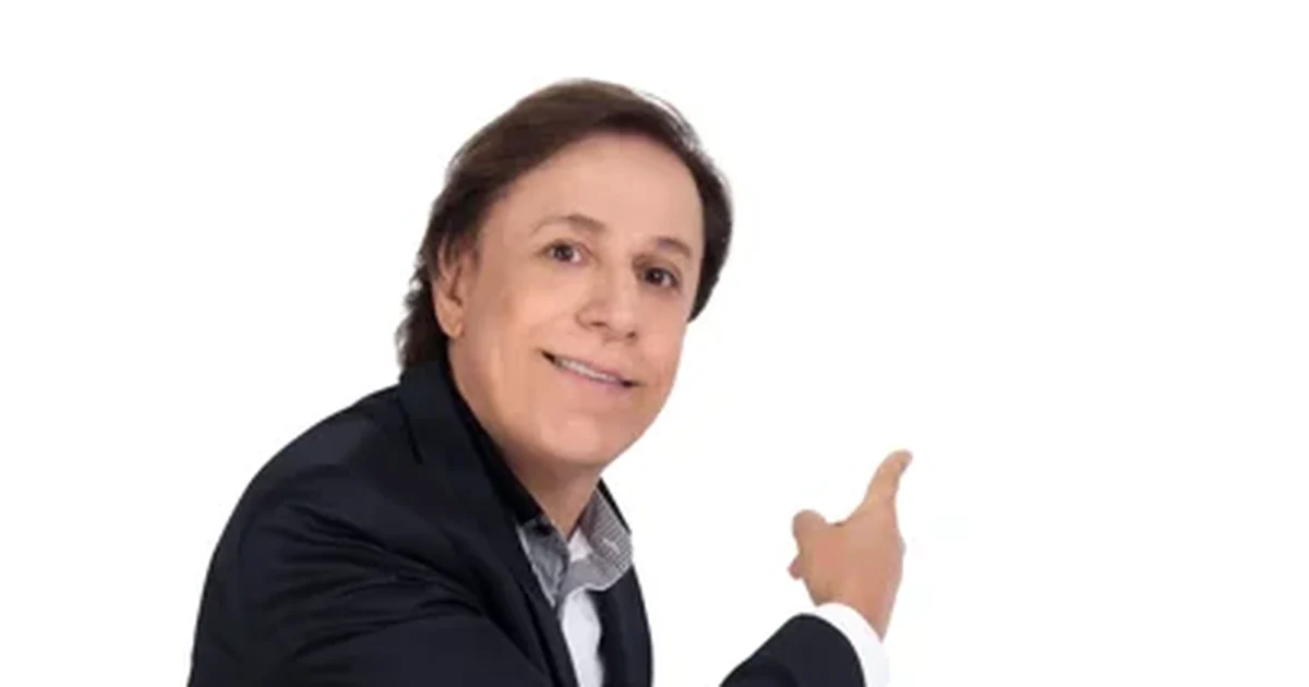 Tom Cavalcante Com abertura de Titela do Ceará Teatro