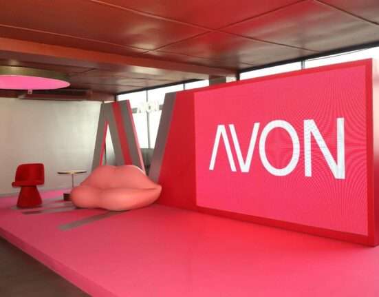 De cara nova: Avon faz relançamento e se posiciona como "Femtech"  Cidadania