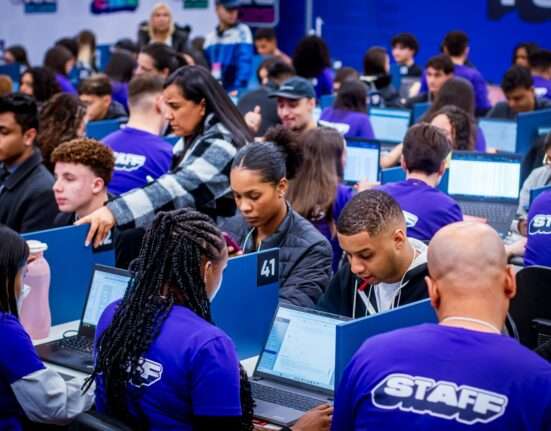 CIEE-DF divulga 558 vagas de estágio e aprendizagem no Distrito Federal mercado de trabalho