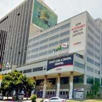 Ofício ao TJRJ sobre aplicação do Tema 1.417 do STF em ações contra companhias aéreas Celebridades