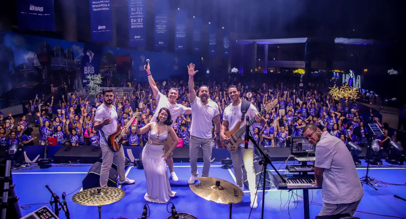 De músico aos 17 anos à liderança de uma das bandas mais requisitadas do DF: a trajetória da Banda Bsbeat Música