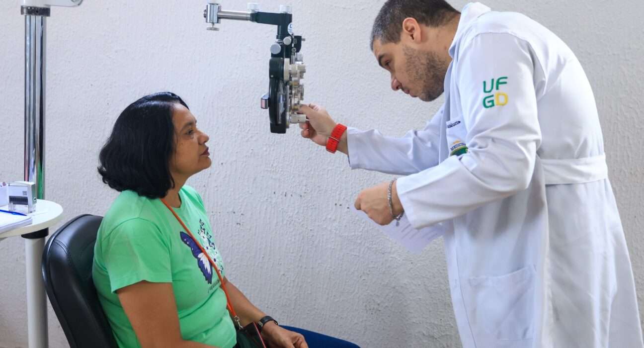 ACB realiza novas entregas de óculos e ultrapassa 4 mil beneficiados em Goiânia Saúde