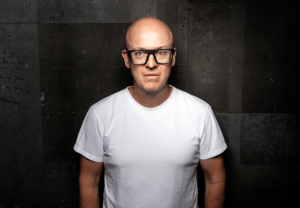 Stephan Bodzin é destaque do Experience Festival 2026 na Semana Santa em Pirenópolis Dicas