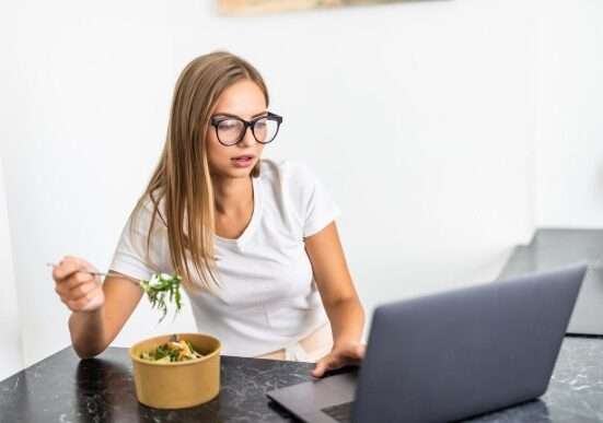 Terrorismo nutricional serve banquete de desinformação online Fala Prefeito