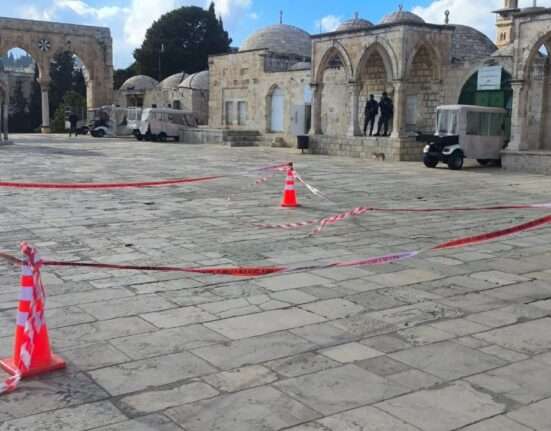 Irã bombardeia cidade sagrada de Jerusalém Rio de janeiro