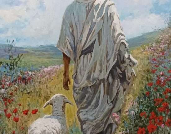 Exposição "Faces de Cristo" transforma a praça de alimentação do Venâncio Shopping em ateliê de pintura ao vivo Páscoa