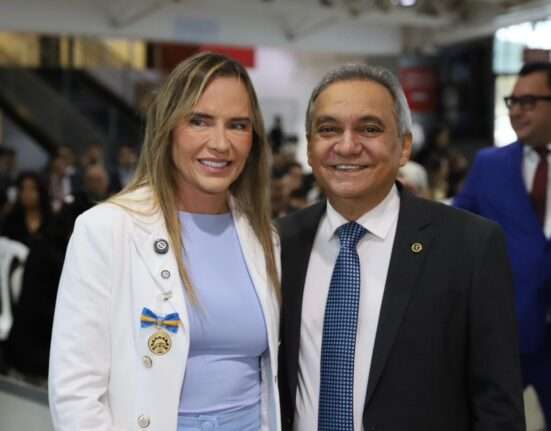 Presidente do Sindjus recebe Medalha Mérito Economia por contribuição ao desenvolvimento do Distrito Federal Notícias